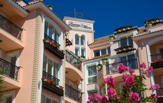 Romance Marine Aparthotel