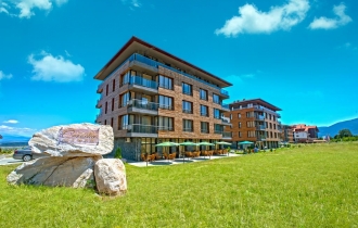 CORNELIA APARTHOTEL
