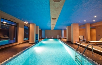 CORNELIA APARTHOTEL