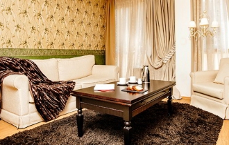 PREMIER LUXURY MOUNTAIN RESORT AH