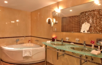 KEMPINSKI GRAND ARENA