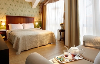 PREMIER LUXURY MOUNTAIN RESORT AH