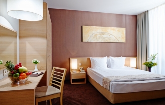 LUCKY APARTHOTEL