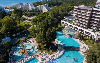 Flamingo Grand Hotel & Spa