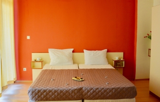 Aparthotel Rainbow II