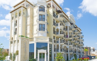 Harmony Suites 10 Saint Vlas