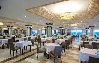 СRYSTAL TAT BEACH GOLF RESORT & SPA