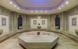 СRYSTAL TAT BEACH GOLF RESORT & SPA