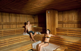 СRYSTAL TAT BEACH GOLF RESORT & SPA