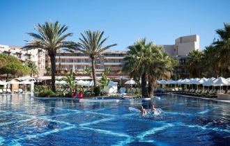 СRYSTAL TAT BEACH GOLF RESORT & SPA