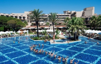 СRYSTAL TAT BEACH GOLF RESORT & SPA