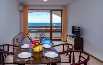 Robinson VIP Apartments