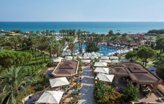 СRYSTAL TAT BEACH GOLF RESORT & SPA