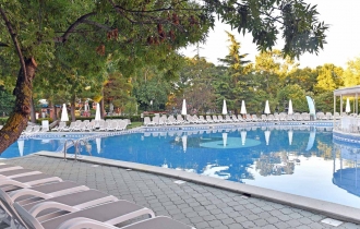 iHot@l /FORMER STRANDJA/