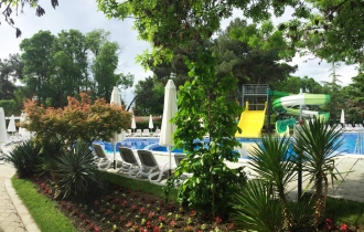 iHot@l /FORMER STRANDJA/