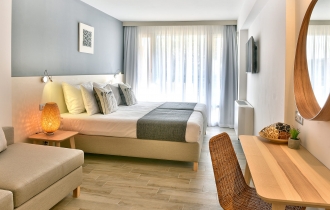 iHot@l /FORMER STRANDJA/