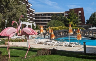 Flamingo Grand Hotel & Spa