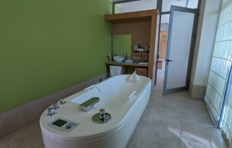 Flamingo Grand Hotel & Spa