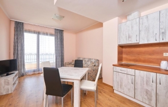 Gardenia Beach Palace Aparthotel