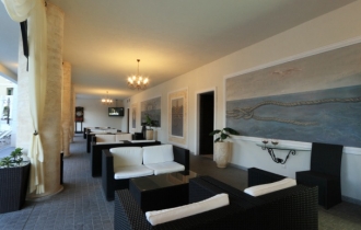 Penelope Palace Aparthotel