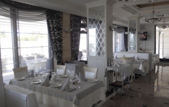 Penelope Palace Aparthotel