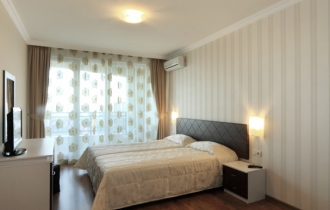 Penelope Palace Aparthotel