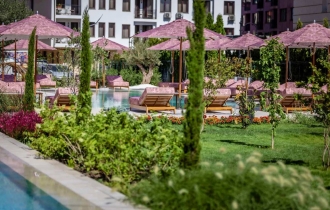 J’Adore Secret Garden