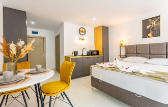 J’Adore Secret Garden