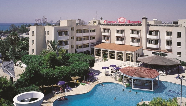 Crown Resort Henipa 3 Crown Resort Henipa 3