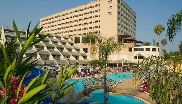 St.Raphael Hotel