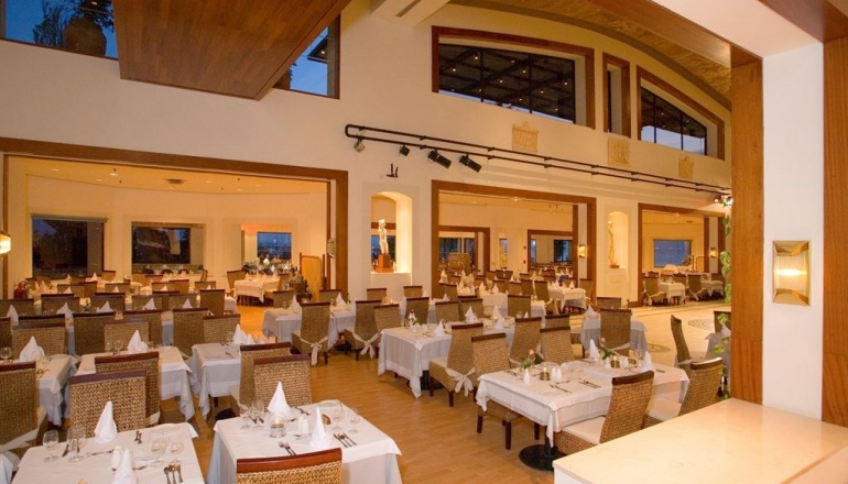 St.Raphael Hotel