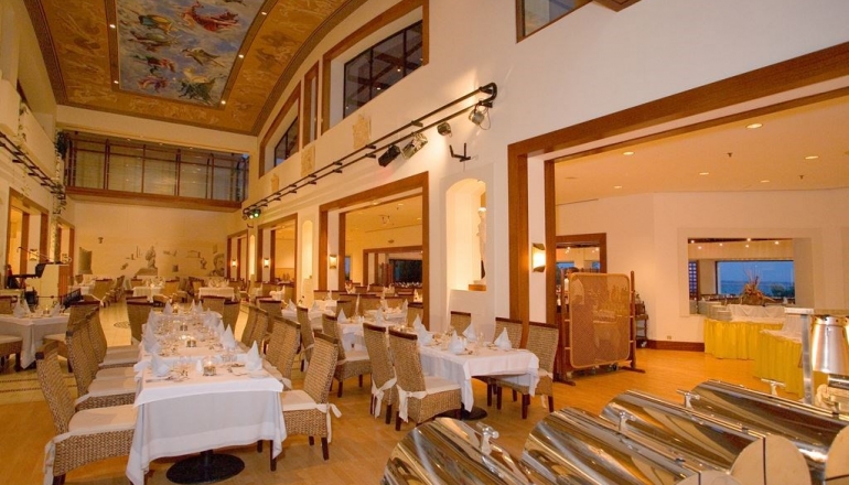 St.Raphael Hotel