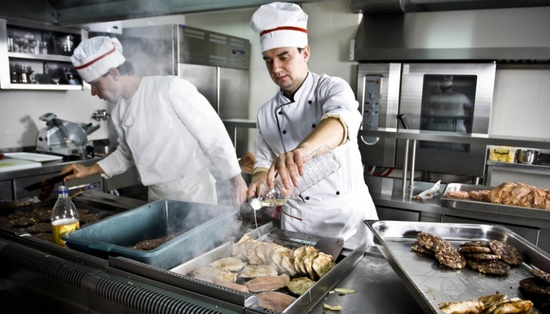 МІЖНАРОДНИЙ ДИТЯЧИЙ ТАБІР TEEN PALACE, ЛІТО 2026