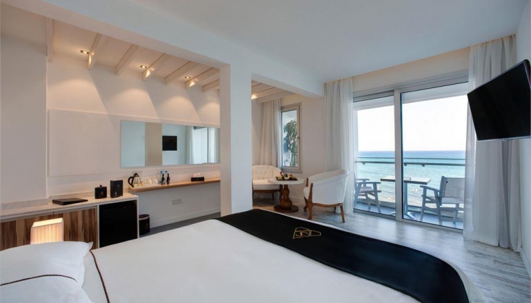 THE CIAO STELIO DELUXE HOTEL THE CIAO STELIO DELUXE HOTEL