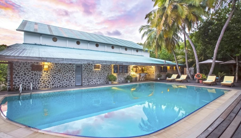Reethi Beach Resort 4 Reethi Beach Resort 4