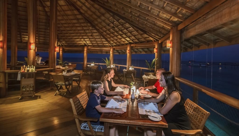 Reethi Beach Resort 4 Reethi Beach Resort 4