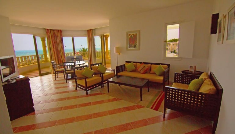 Golden Tulip Taj Sultan 5 Golden Tulip Taj Sultan 5