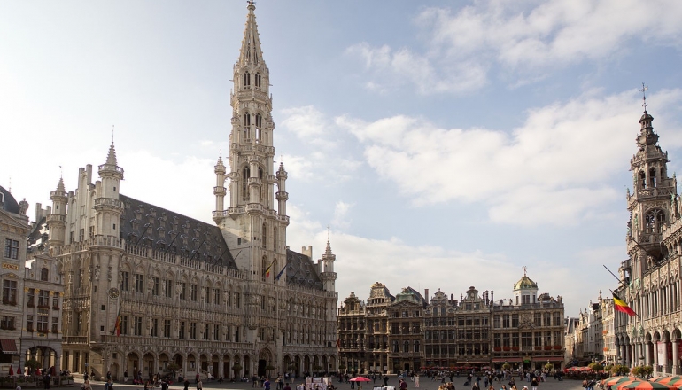 Маленькая экскурсия в Европу: Дюссельдорф-Брюссель-Париж-Женева-Анимас-Милан Маленькая экскурсия в Европу: Дюссельдорф-Брюссель-Париж-Женева-Анимас-Милан