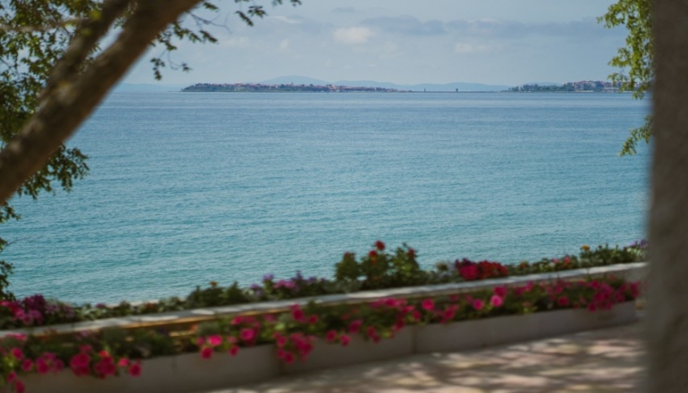 Молодіжний центр "Містрал-2"  Молодіжний центр "Містрал-2"