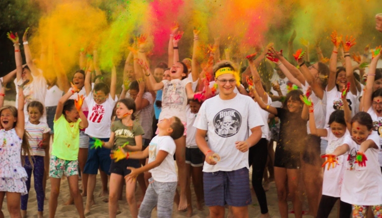 Молодежный спортивно - оздоровительный VIP - комплекс КАМЧИЯ Молодежный спортивно - оздоровительный VIP - комплекс КАМЧИЯ