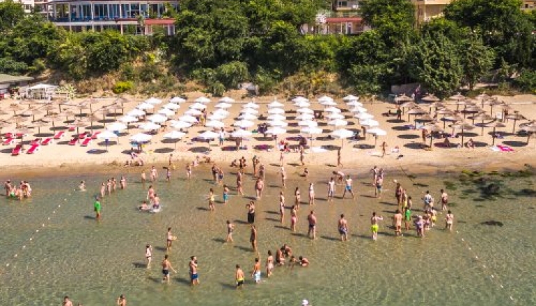 Молодіжний центр "Містрал-2"  Молодіжний центр "Містрал-2"