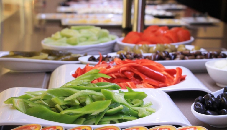 Цілорічний відпочинок у Болгарії. Grand Hotel Pomorie 5* Цілорічний відпочинок у Болгарії. Grand Hotel Pomorie 5*