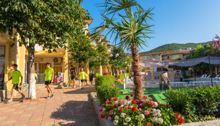 Молодіжний центр "Містрал-2"  Молодіжний центр "Містрал-2"