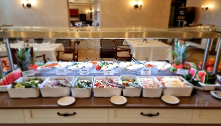 Цілорічний відпочинок у Болгарії. Grand Hotel Pomorie 5* Цілорічний відпочинок у Болгарії. Grand Hotel Pomorie 5*