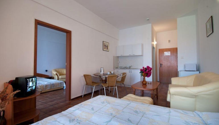 Regina 3* Regina 3*