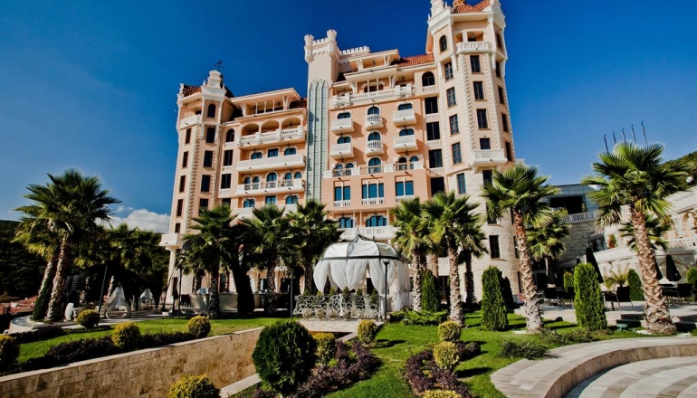 Royal Castle 5* Royal Castle 5*