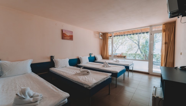 Молодіжний центр Містраль 2026