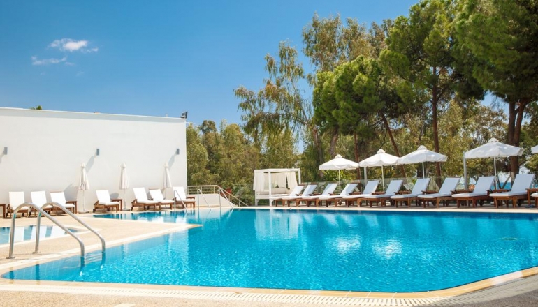 Lobelia Park Beach Annex 3 Lobelia Park Beach Annex 3