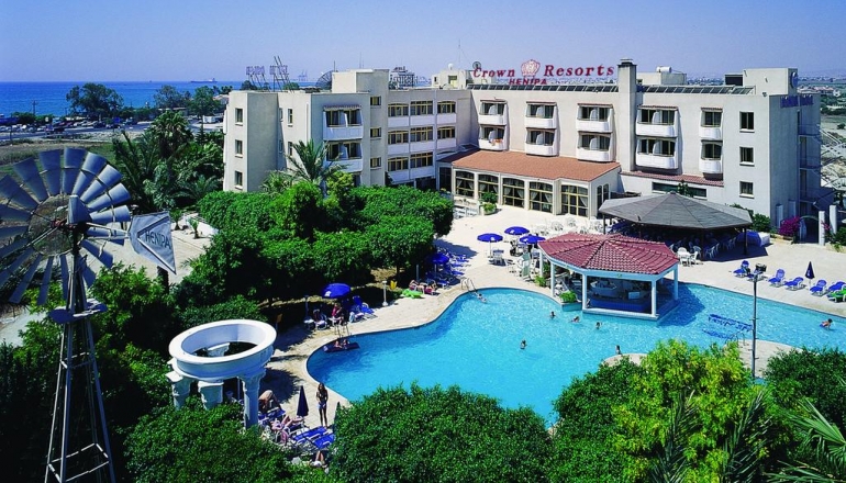 Crown Resort Henipa 3 Crown Resort Henipa 3