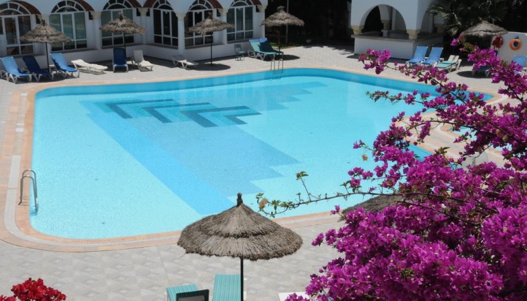 Menara Hotel 4 Menara Hotel 4